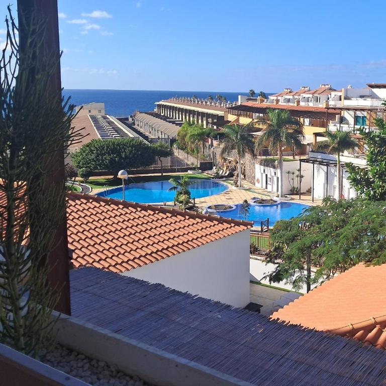 Spacious apartment with amazing view and air conditioning - by TENERIFEHINTS - Apartamento de 2 dormitorios - 4