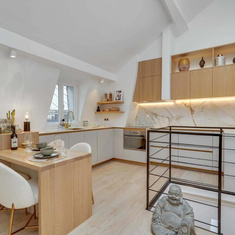 Historical apartment in the heart of Paris - 4 - Apartment - 13