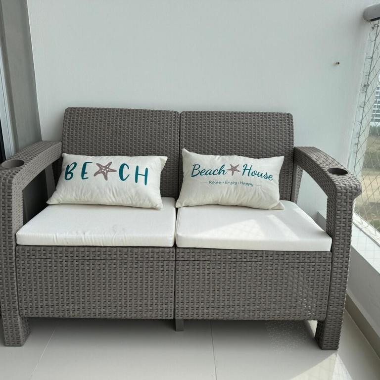 Tu apartamento en la playa piso 10 - Two-Bedroom Apartment - 87