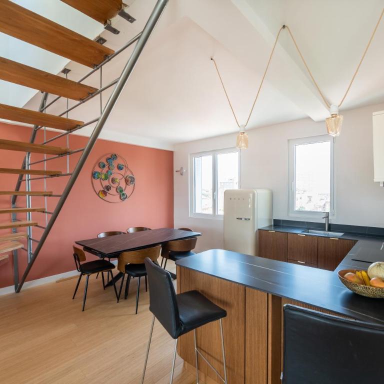 Jeanne d'Arc Terrasse - Two-Bedroom Apartment with Terrace - 17
