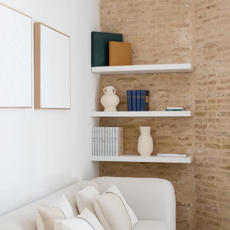 Valencia Boutique Stays - High End Apartment in Ruzafa for long stays - Two-Bedroom Apartment - 13