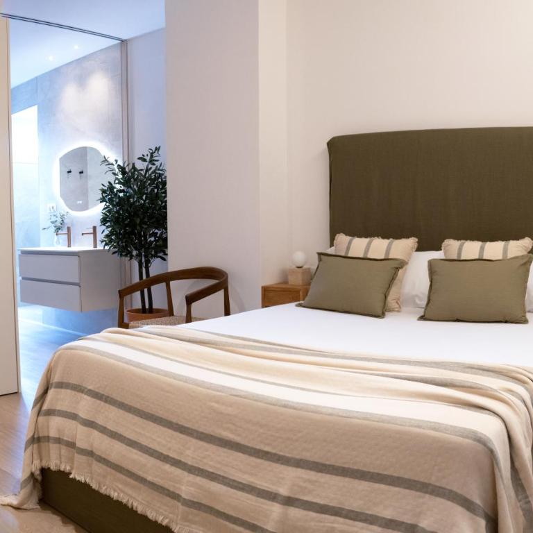 Valencia Boutique Stays - High End Apartment in Ruzafa for long stays - Two-Bedroom Apartment - 24