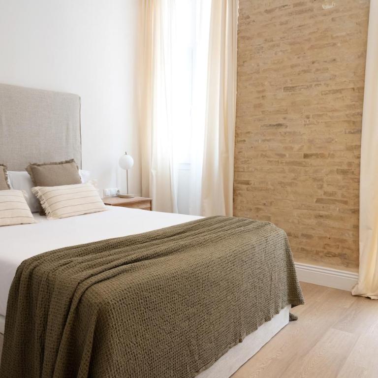 Valencia Boutique Stays - High End Apartment in Ruzafa for long stays - Two-Bedroom Apartment - 17