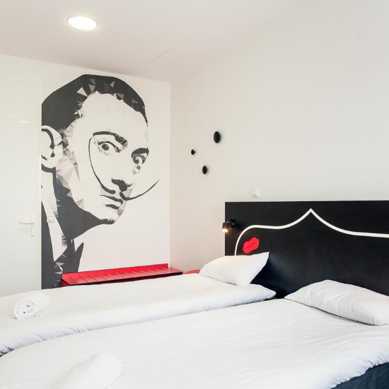 St Christopher's Paris - Gare du Nord - Chambre Lits Jumeaux avec Salle de Bains Privative - 2