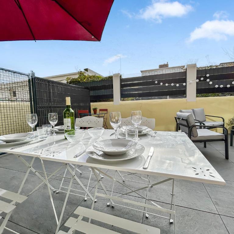 Escale marine à deux pas du sable, terrasse privée - One-Bedroom Apartment with Sea View - 23