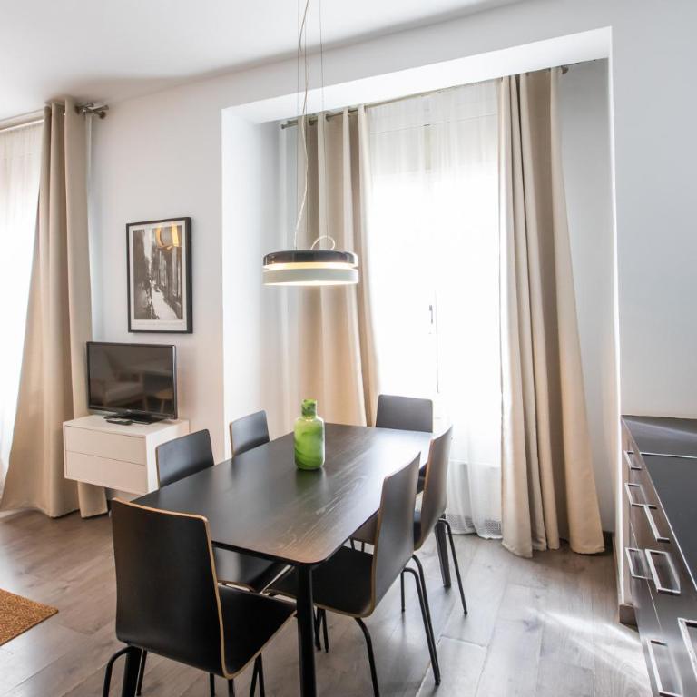 51ind1120- Apartment near Sagrada Familia - Two-Bedroom Apartment - 21
