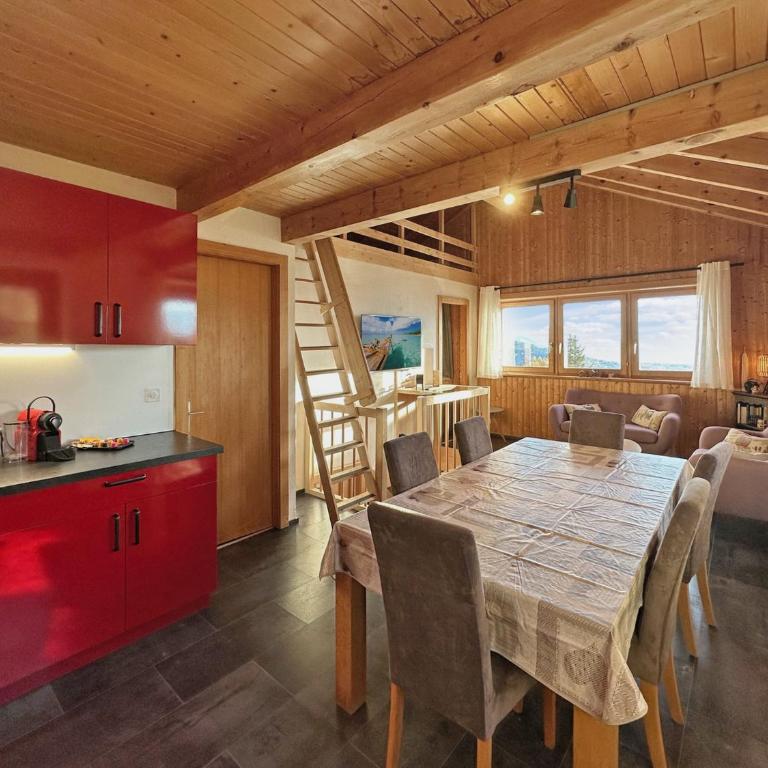 Tiny House facing the Alps - Ski in, Ski out - Chalet - 3