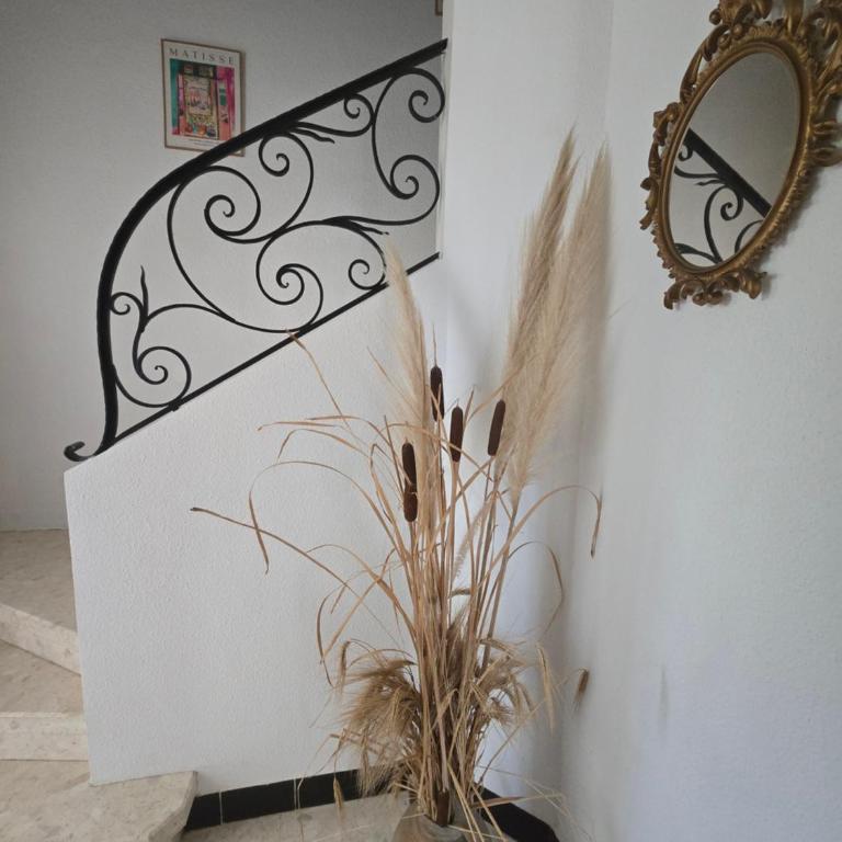 Magnifique villa familiale, 5 chambres, piscine & parking - Villa - 23