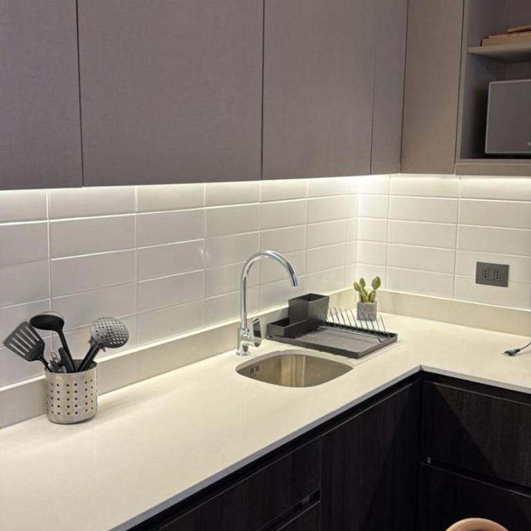 HOM I Moderno Depto 2D2B 4PAX Parking Nunoa - Apartamento - 14