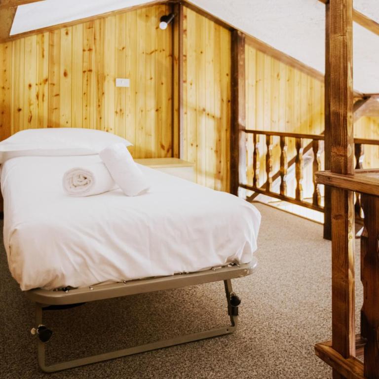 Rifugio di Famiglia a due minuti dalle piste - Parcheggio e Wifi Gratuito - Appartamento con 2 Camere da Letto - 10