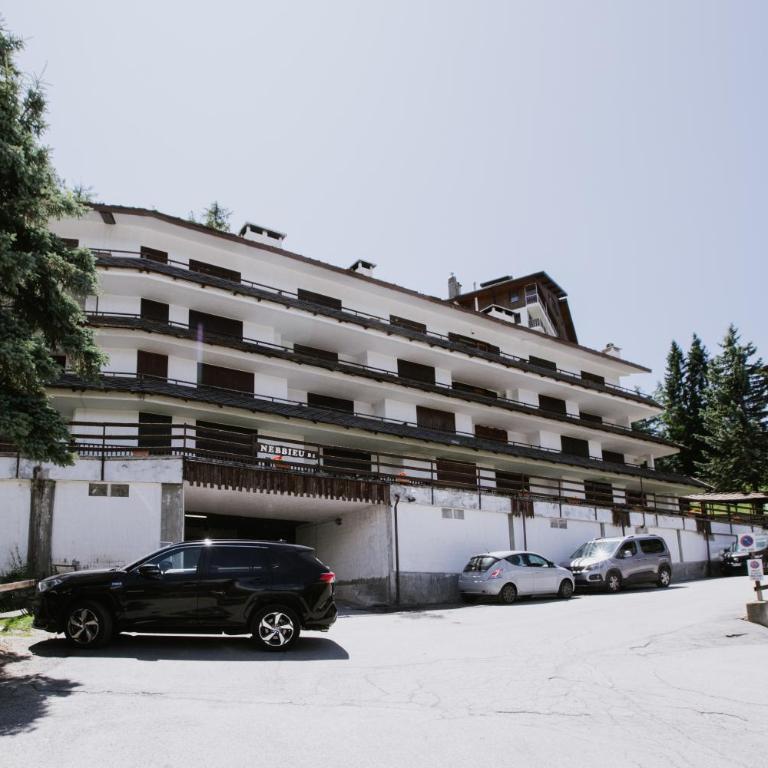 Rifugio di Famiglia a due minuti dalle piste - Parcheggio e Wifi Gratuito - Appartamento con 2 Camere da Letto - 28