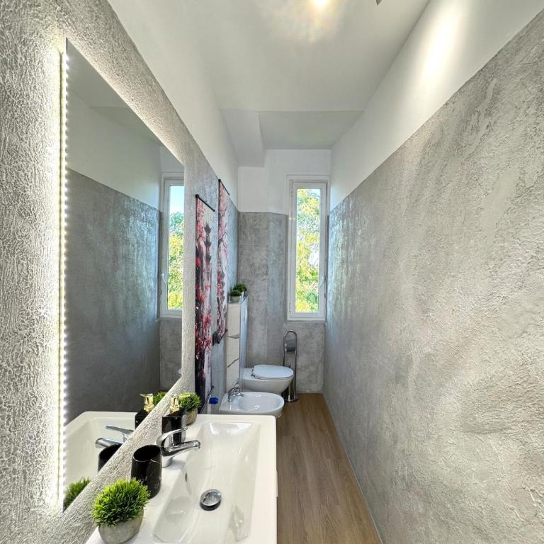 Evelyne HOME - centro storico a due passi - - Three-Bedroom Apartment - 49