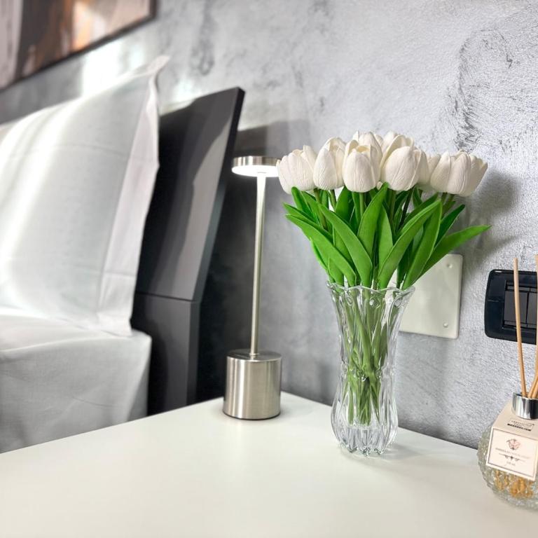Evelyne HOME - centro storico a due passi - - Three-Bedroom Apartment - 23