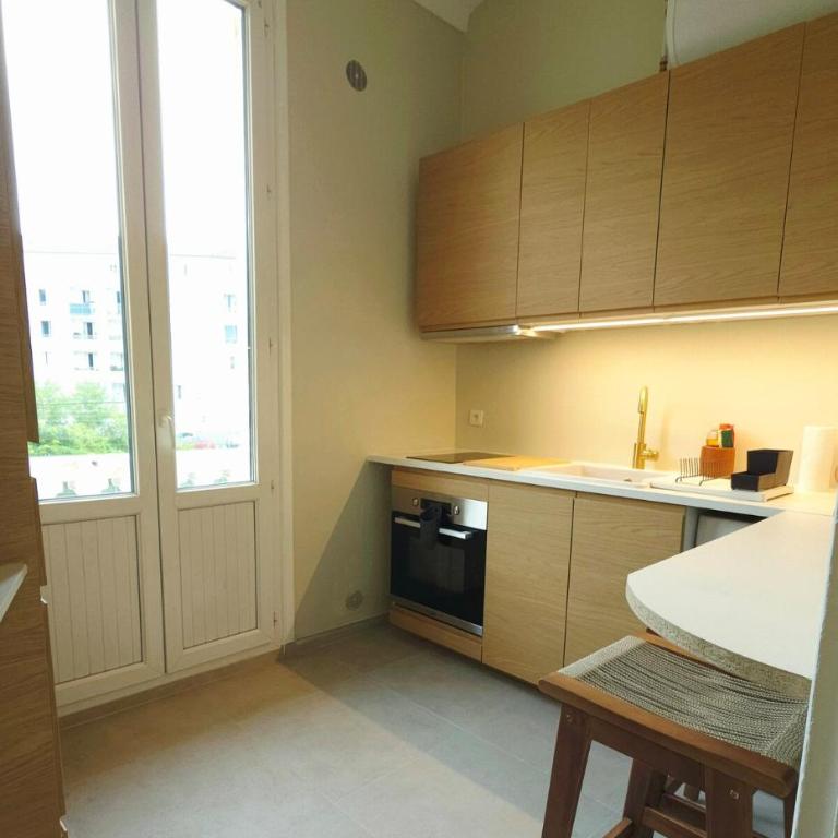 Les Vignes - Studio 25m2, Clim, Parking, proche centre ville et transport - Studio avec Balcon - 5