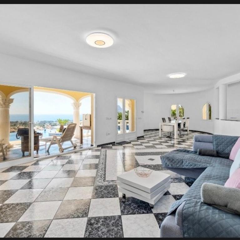 Villa with fantastic sea view pool 23x12 Jacuzzi - Villa - 33