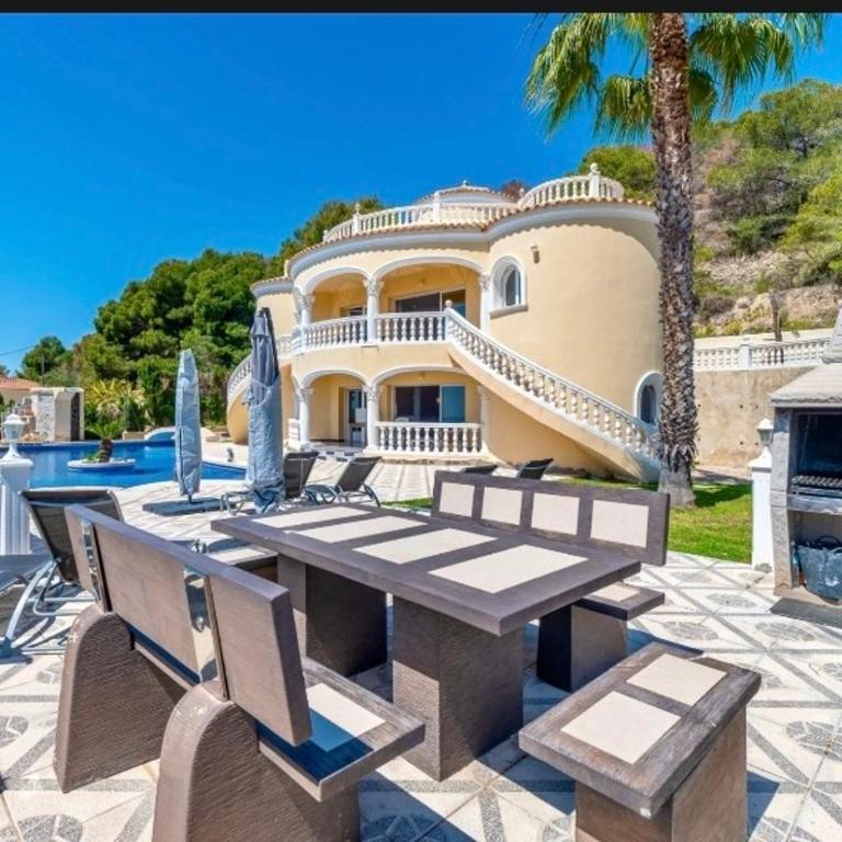 Villa with fantastic sea view pool 23x12 Jacuzzi - Villa - 8