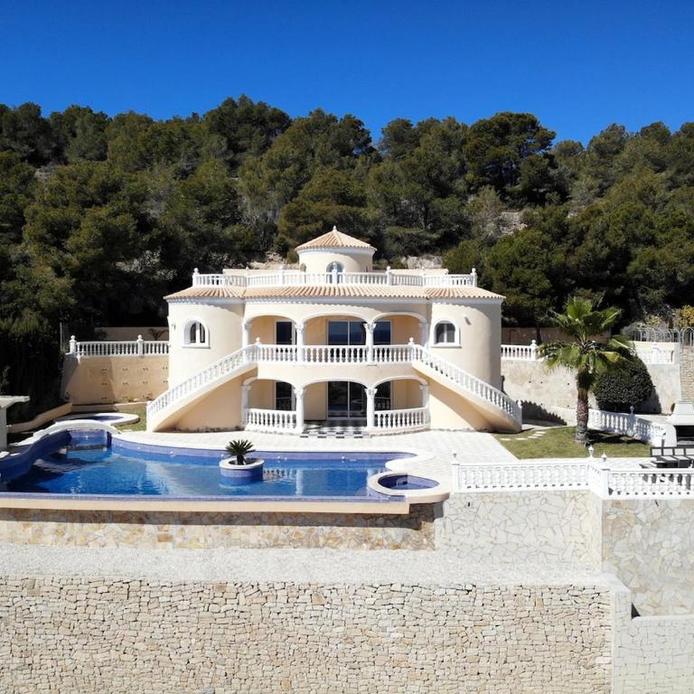 Villa with fantastic sea view pool 23x12 Jacuzzi - Villa - 2