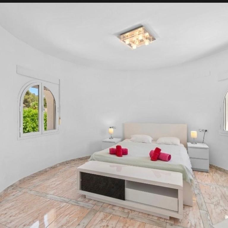 Villa with fantastic sea view pool 23x12 Jacuzzi - Villa - 31