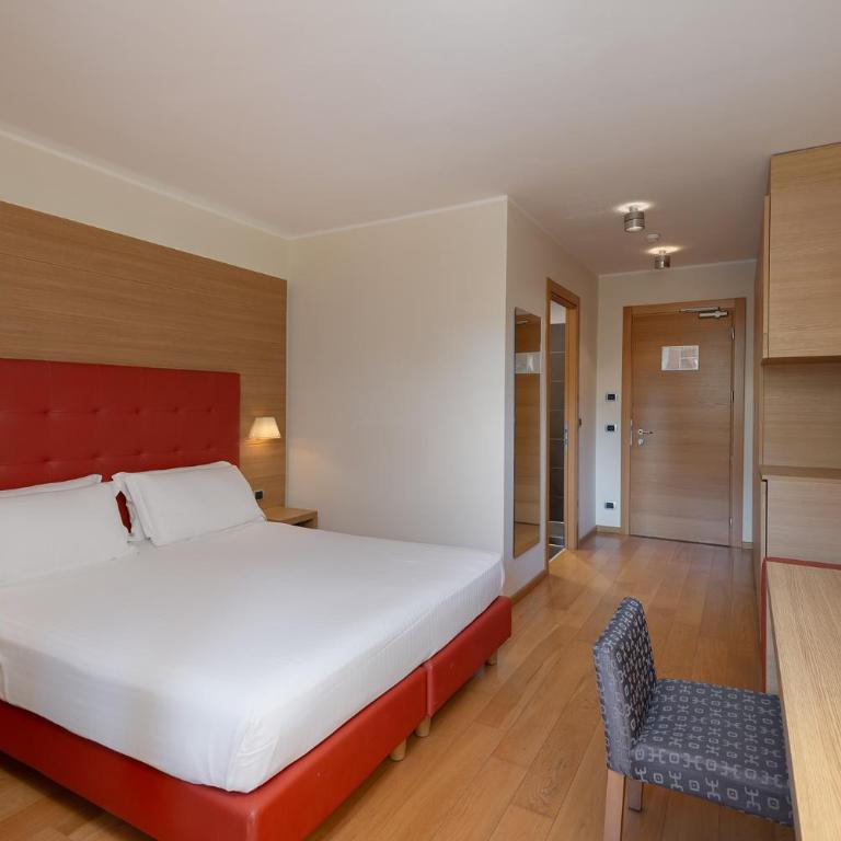 Blu Hotel Acquaseria - Camera Quadrupla Standard - 4