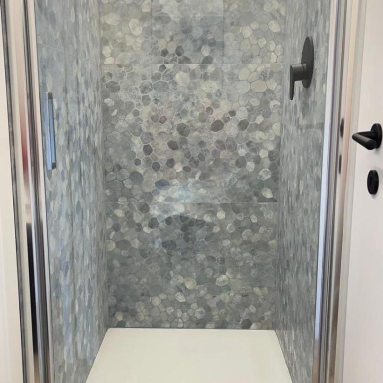 JOIVY Elegant Top-Floor Studio Apartment in Rapallo - Monolocale - 13