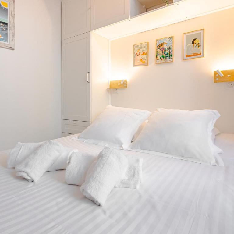 Newly Renovated Gem, Old Antibes - Appartement 2 Chambres - 8