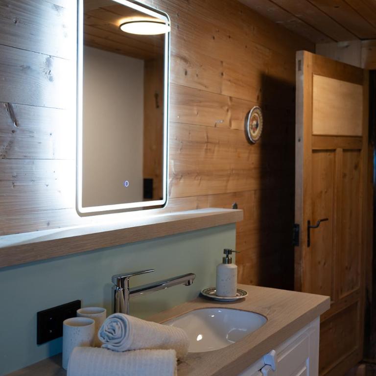 Yogahof Kitzbühel - Boutique Alpine Hideaway - Appartamento con Vista e Balcone - 29