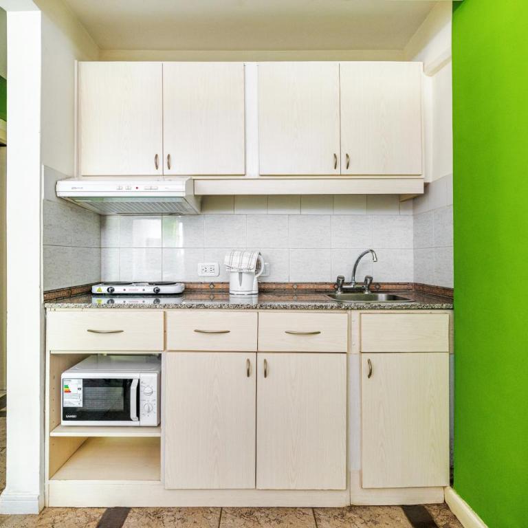 Microcentro - Wifi 300 Mb - Aire - Tv Cable - Dttos Day - Apartamento de 1 dormitorio - 13