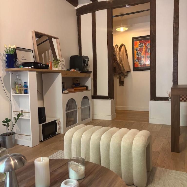 Cosy apartment in le Marais ! - One-Bedroom Apartment - 8