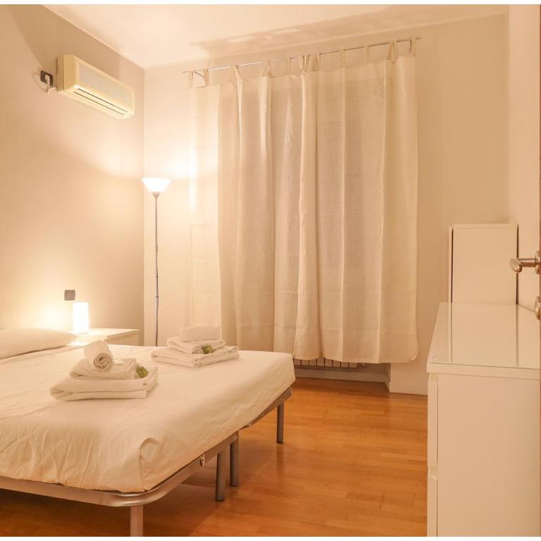 Domus Napione 2 steps from Piazza Vitto WIFI & AC - Appartamento con 2 Camere da Letto - 1