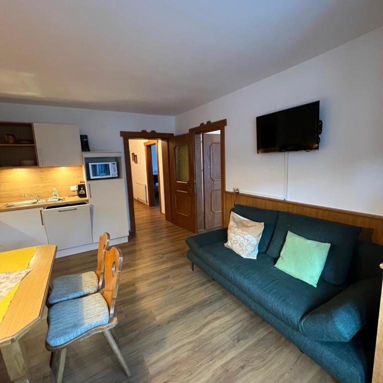 Pittlanderhof - Two-Bedroom Apartment 1 - 2