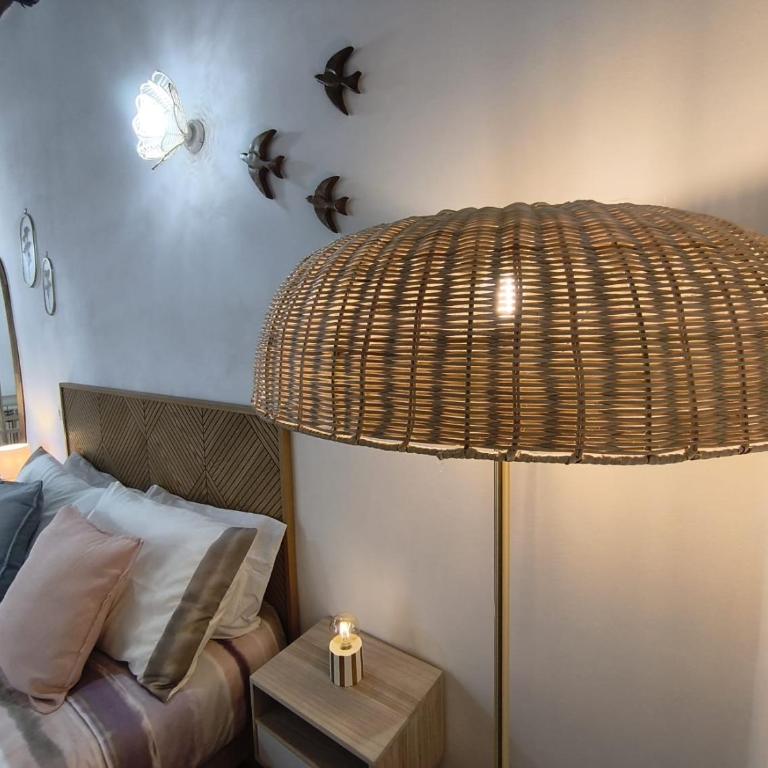 Regina Partenope Home - Appartamento con 2 Camere da Letto e Balcone - 11