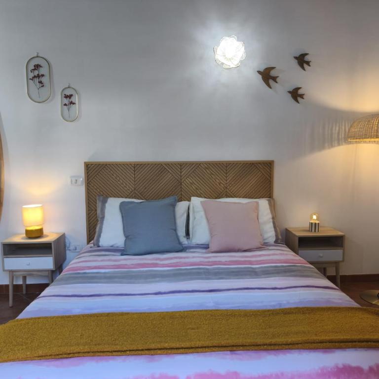 Regina Partenope Home - Appartamento con 2 Camere da Letto e Balcone - 5