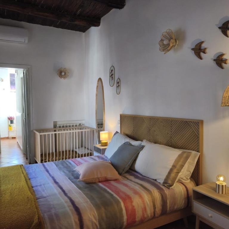 Regina Partenope Home - Appartamento con 2 Camere da Letto e Balcone - 8