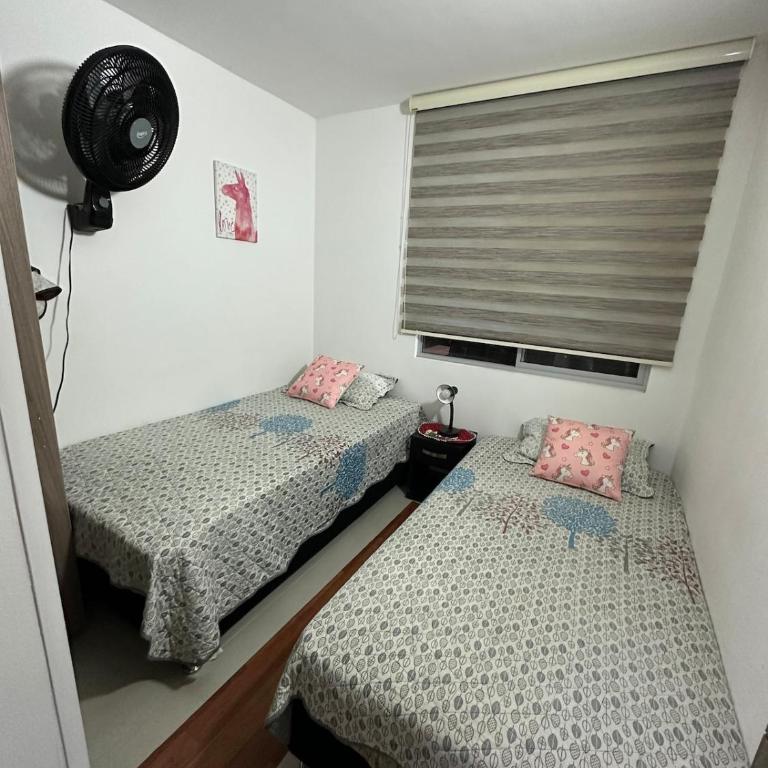 Apartamento en Ricaurte, ideal para descanso familiar - Three-Bedroom Apartment - 3