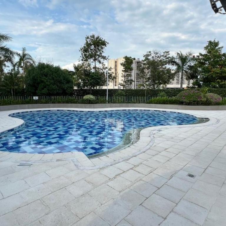 Apartamento en Ricaurte, ideal para descanso familiar - Three-Bedroom Apartment - 23