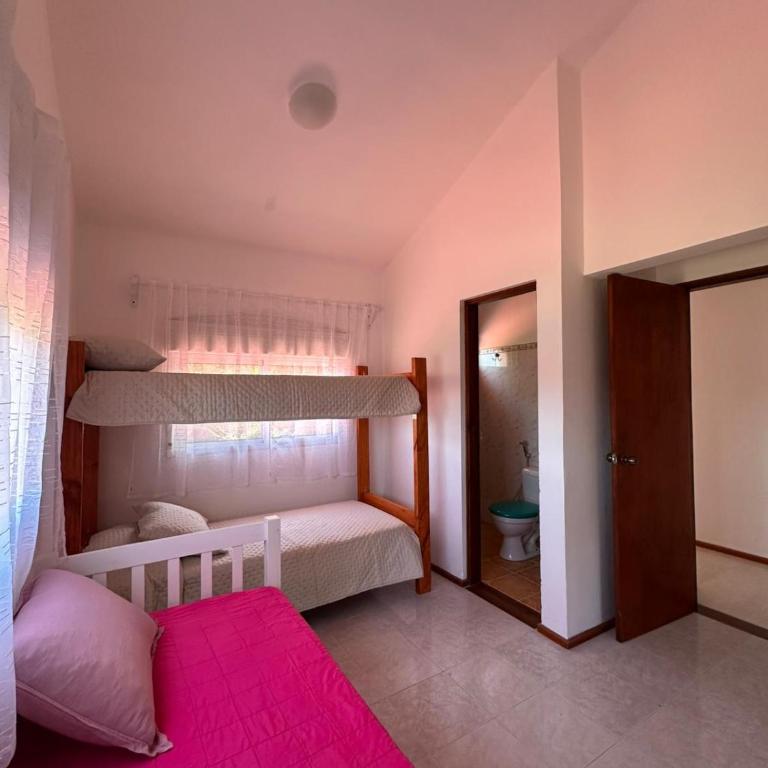 Hostal Sol, Mar y Luna - Single Bed in Mixed Dormitory Room - 2