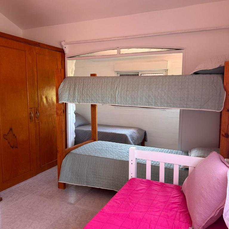 Hostal Sol, Mar y Luna - Single Bed in Mixed Dormitory Room - 3