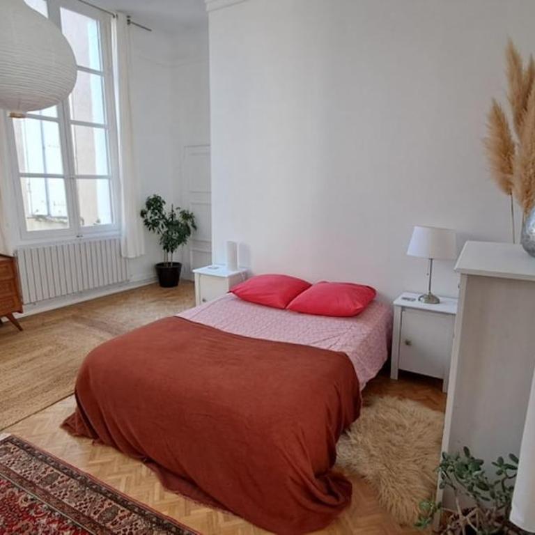 Magnifique appartement centre écusson - Appartement 3 Chambres - 20