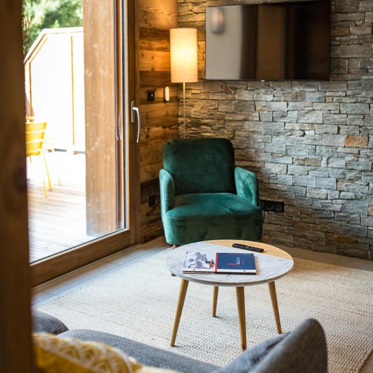 Appartement Haut de Gamme au cœur du village avec terrasse de 34m2 - 6 personnes - Appartement 3 Chambres Premium avec Balcon - 4