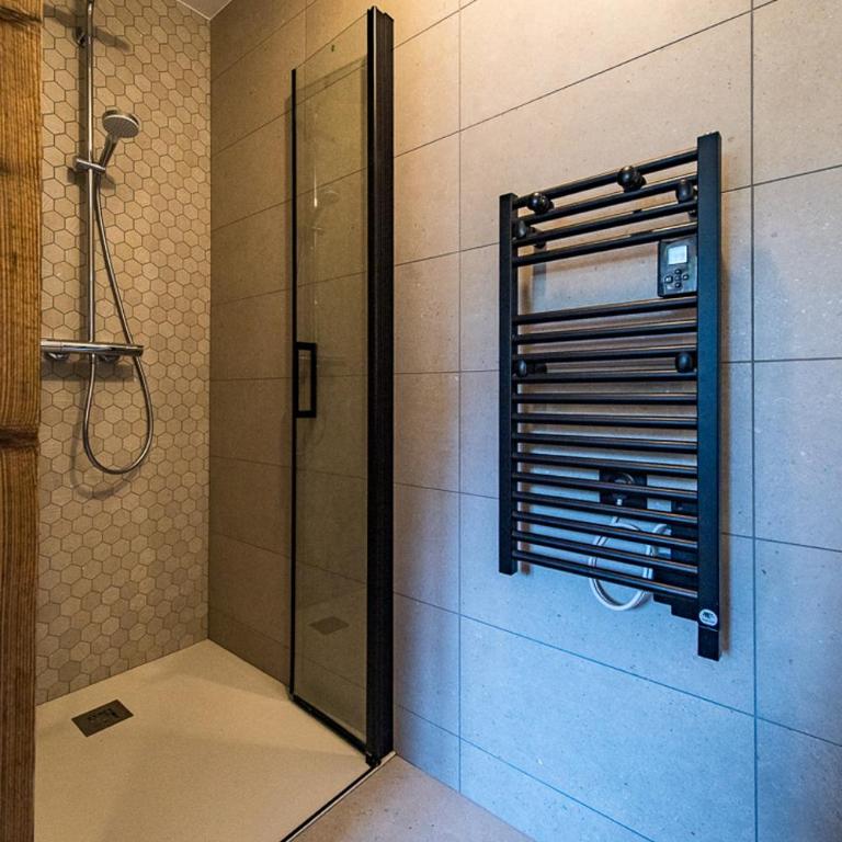 Appartement Haut de Gamme au cœur du village avec terrasse de 34m2 - 6 personnes - Appartement 3 Chambres Premium avec Balcon - 18