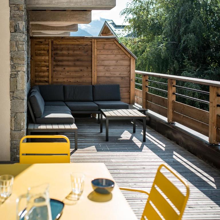 Appartement Haut de Gamme au cœur du village avec terrasse de 34m2 - 6 personnes - Appartement 3 Chambres Premium avec Balcon - 25