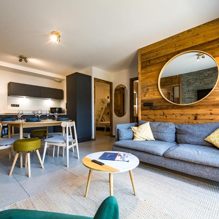 Appartement Haut de Gamme au cœur du village avec terrasse de 34m2 - 6 personnes - Appartement 3 Chambres Premium avec Balcon - 5
