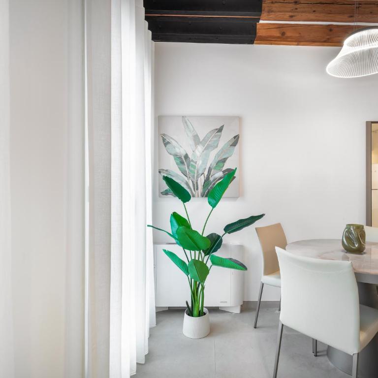 Palazzo Degli Eletti R&R - Appartamento Standard con 2 Camere da Letto - 15