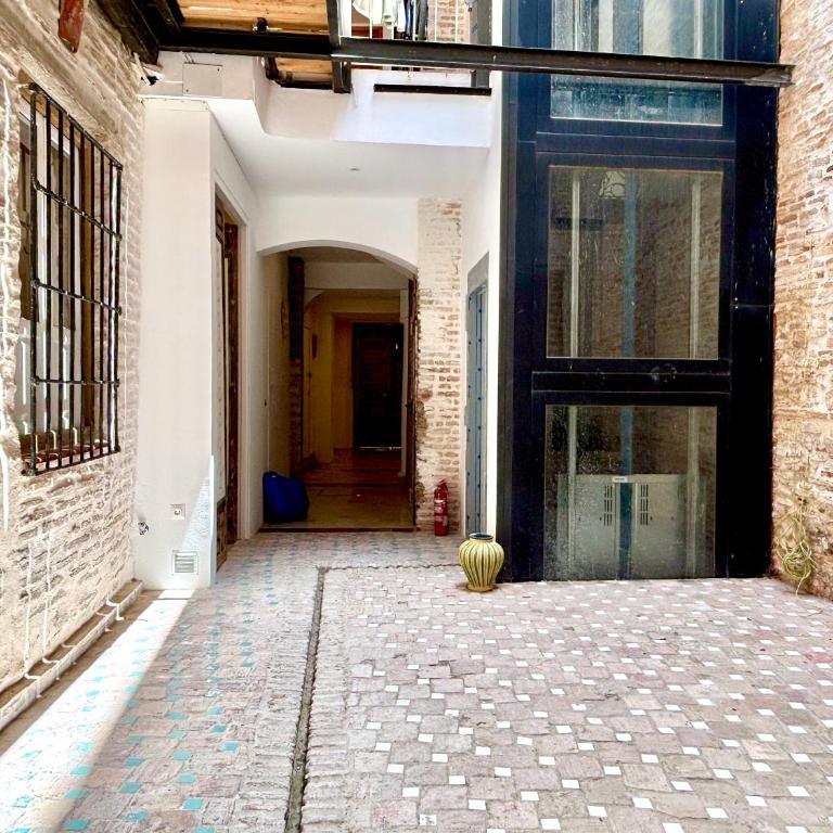Cervantes Suites OnlyMalaga - Habitación Doble con baño privado - 22