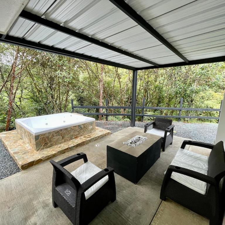 Casa Yaku-Lujo natural Río privado y Jacuzzi - Villa de 3 dormitorios - 45