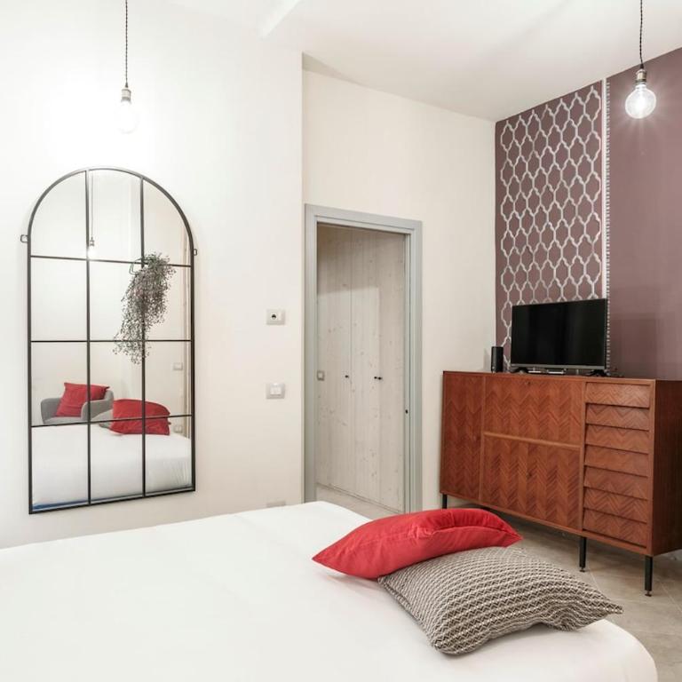 HOST4U - Tresanda Studio in Brescia City Center - Monolocale Deluxe - 16