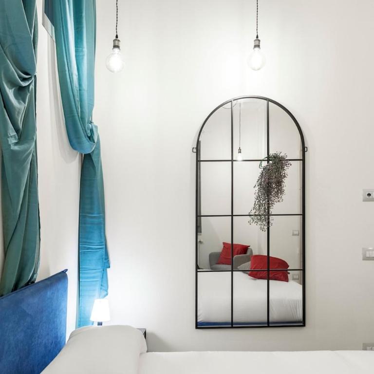 HOST4U - Tresanda Studio in Brescia City Center - Monolocale Deluxe - 25