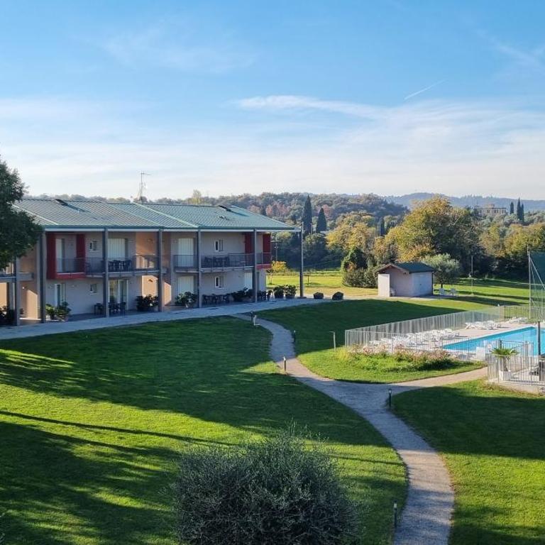 Villaggio Esmera - Appartamento con 2 Camere da Letto - 1