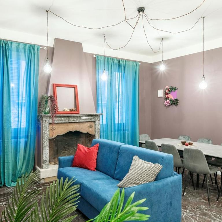 HOST4U - Tresanda Apartment in Brescia City Center - Two-Bedroom Apartment - 1