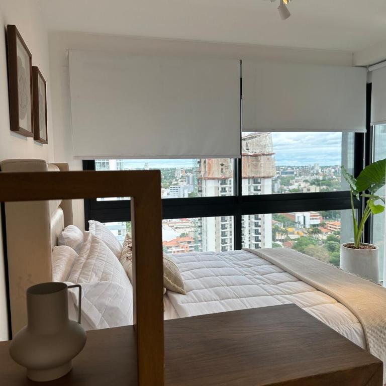 More deluxe sol - One-Bedroom Apartment - 9